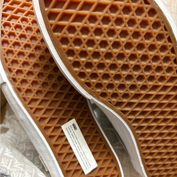 Vans Holographic Iridescent Rainbow Old Skools - Picture 3 of 6